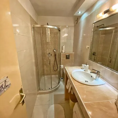 Ginna Apartment *